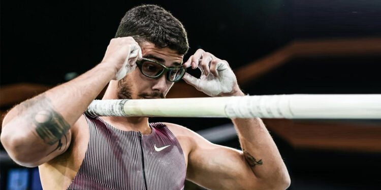 Milli Atlet Ersu Şaşma Fransa’da Türkiye rekoru kırarak zirvede yer aldı