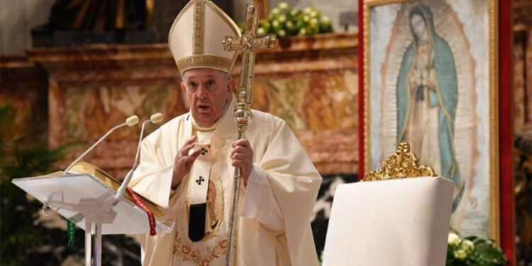 Papa Franciscus'un tedavisinde değişikliğe gidildi