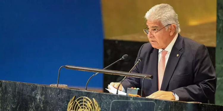 Panama, Çin'in Kuşak ve Yol Girişimi'nden ayrılacağını duyurdu