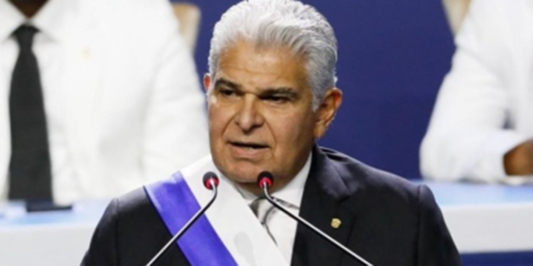 Panama Kanalı'nın egemenliği tartışmaya kapalı