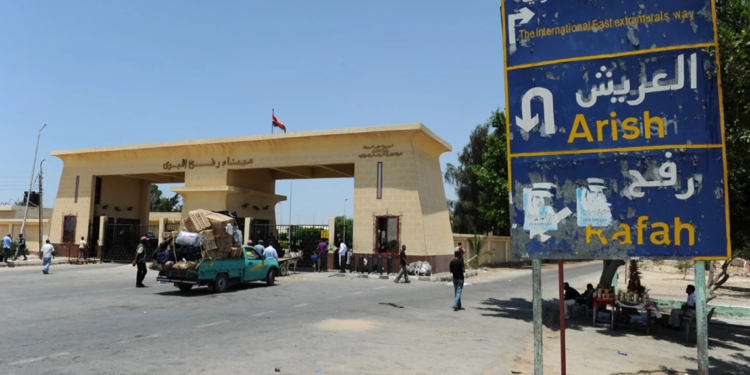 Refah Sınır Kapısı'ndan ilk tıbbi tahliye gerçekleştirilecek