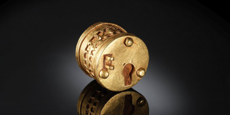 Roma dönemine ait asma kilit bulundu