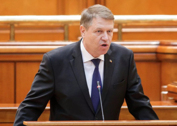 Romanya Cumhurbaşkanı Klaus Iohannis istifa etti