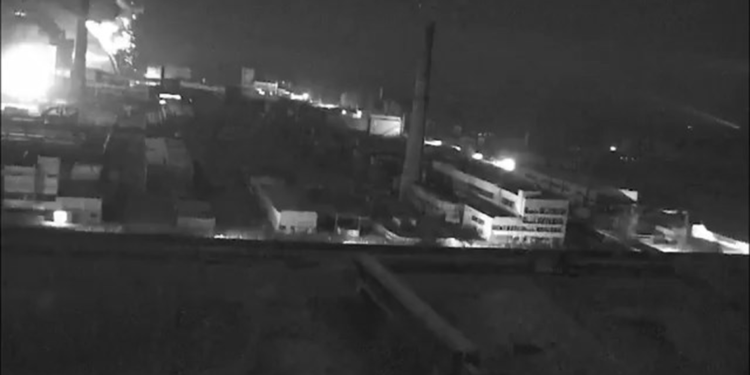 Rusya, Çernobil Nükleer Santrali'ni vurdu