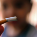 Sigaraya başlama yaşı düştükçe bağımlılık artıyor