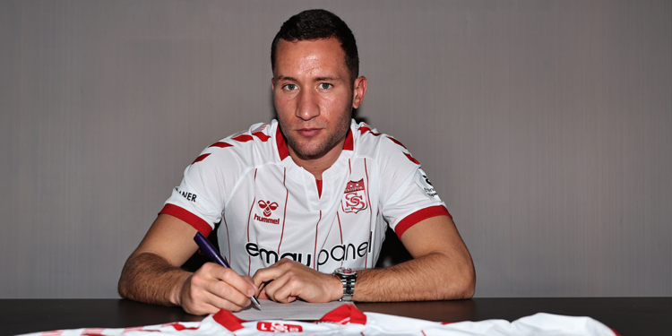 Sivasspor, Veljko Simic’i renklerine bağladı