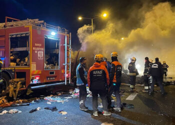 TAG Otoyolu Gaziantep geçişinde zincirleme kaza