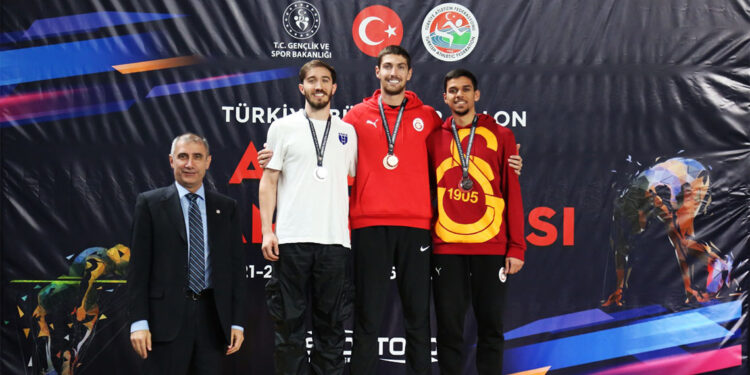 Türkiye Büyükler Salon Atletizm Şampiyonası'nın yeni rekortmeni belli oldu