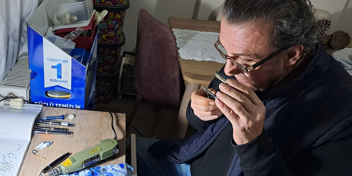 Teknolojiye yenik düşen meslek; dolma kalem ustalığı