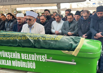 Tokat'ta kalp krizinden ölen doktor, Kayseri'de toprağa verildi
