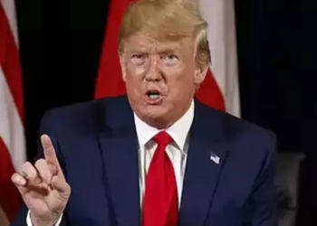 Trump, AB'ye gümrük vergisi uygulayacaklarını açıkladı