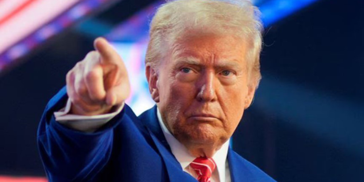 Trump, Filistinlilerin geçici olarak başka yerlere yerleştirilmesinde kararlı