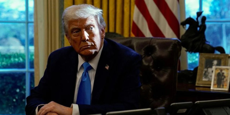 Trump, Zelenskiy ile cuma günü görüşmeye hazır olduğunu söyledi