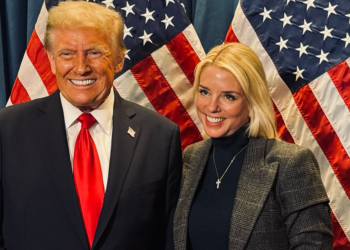 Trump'ın Adalet Bakanı adayı Pam Bondi, Senato'dan onay aldı