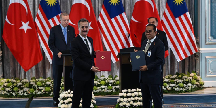 Türkiye ile Malezya arasında 11 anlaşma imzalandı