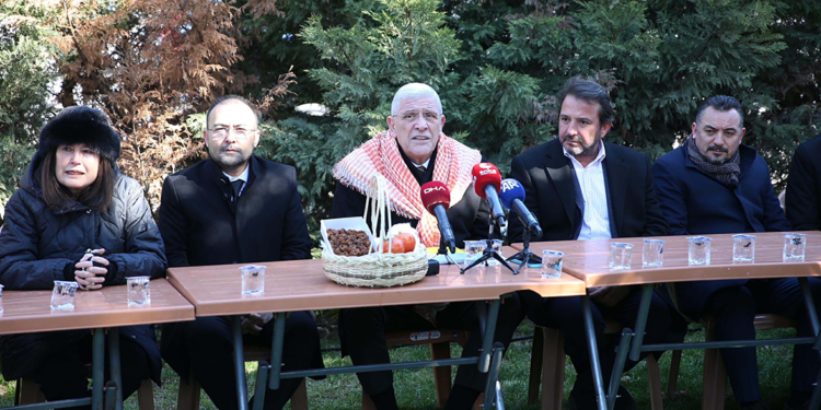 Türkiye'nin fabrika ayarlarına getirilmesi lazım