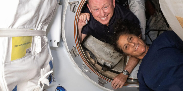 Uzayda mahsur kalan NASA astronotlarının son mesajı yayınlandı