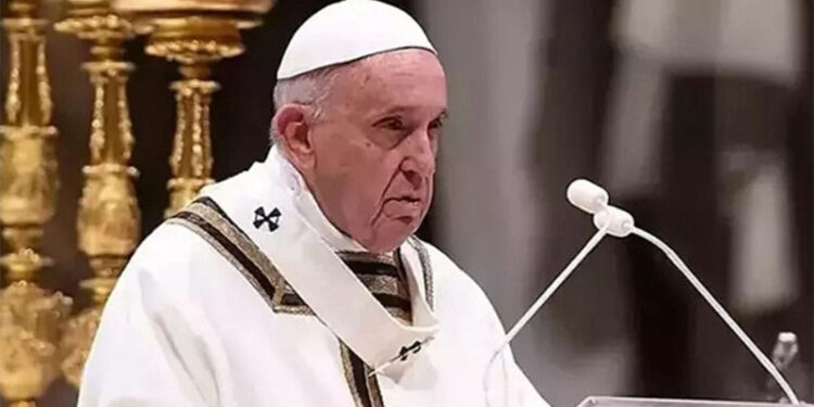 Papa Franciscus'un sağlık durumu ciddiyetini koruyor