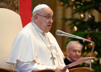 Vatikan, Papa Franciscus'ta zatürre geliştiğini açıkladı