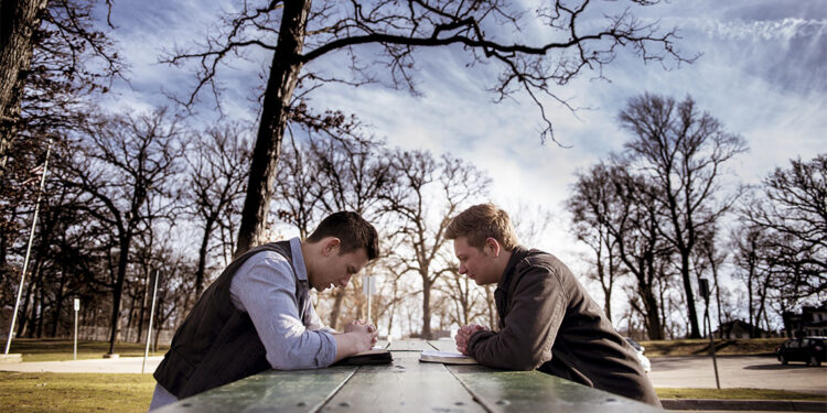 Bir yar bulamadım gün akşam oldu