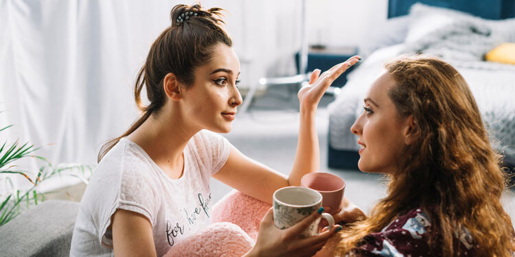 Kendimizi neden fazla savunuyoruz? Onay bağımlılığı