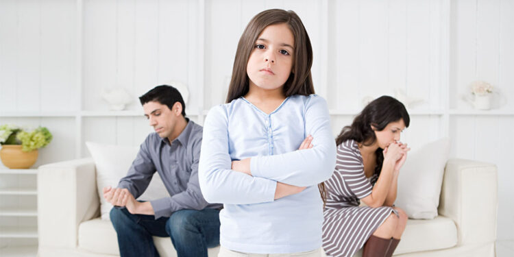 Çocuk boşanma sürecinde kendini suçlu hissedebilir