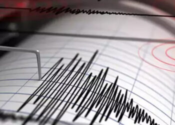 Ege Denizi'nde 4.7 büyüklüğünde deprem