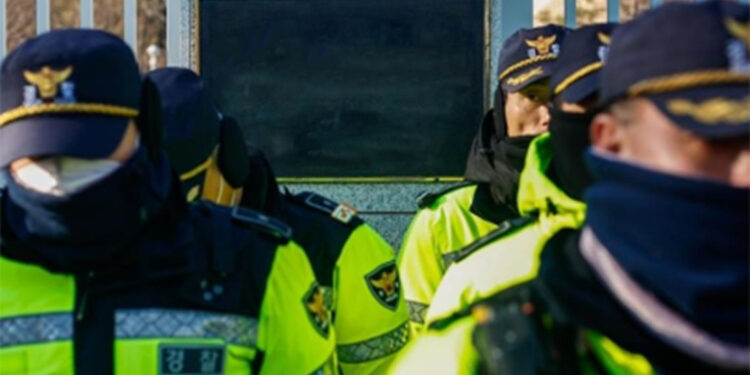 17 general ve 13 subaya soruşturma açıldı