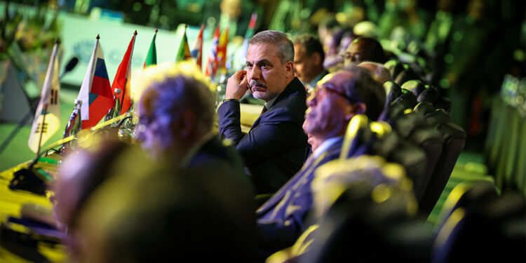 Barış, ekonomik kalkınma ve refahla desteklenmedikçe kalıcı olamaz