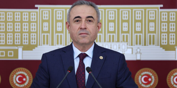 Sağlıkta çöküş derinleşiyor