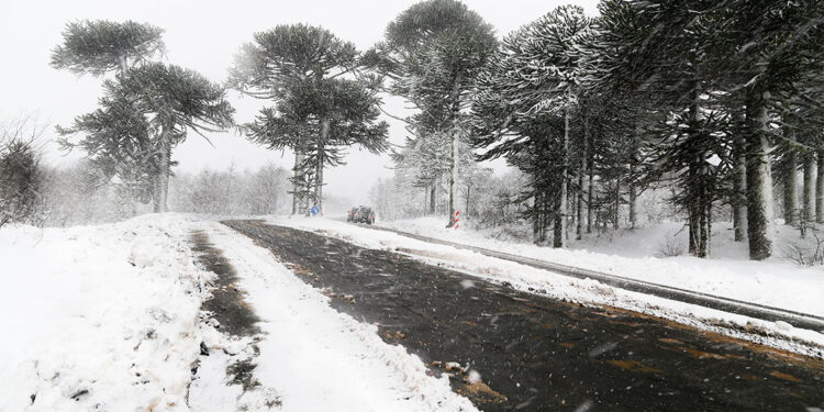 İstanbullulara kar fırtınası uyarısı
