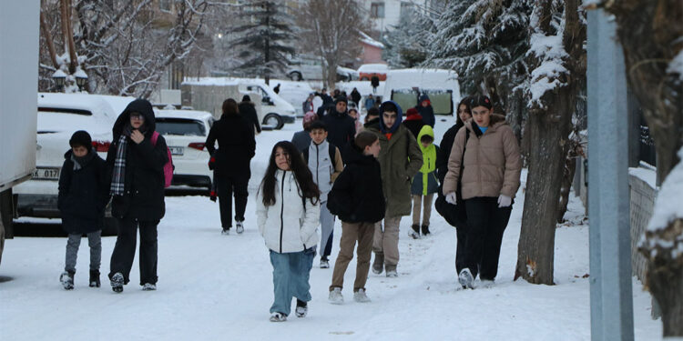 İstanbul'da yarın okullar tatil