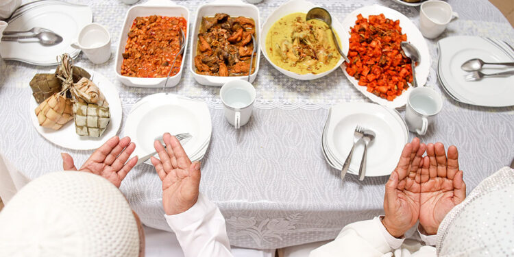 Ramazan Arifesi: Manevi bir uyanışın eşiğinde