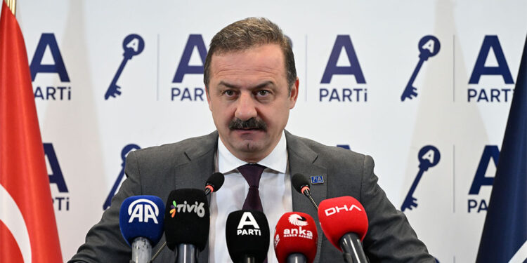 Mehmet Uçum'la aynı şeyleri düşünüyorum