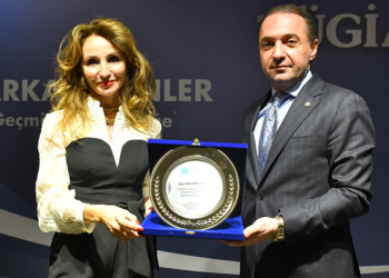 ‘Liderlik Felsefesine Deniz Tuzu’ kitabının lansmanı yapıldı
