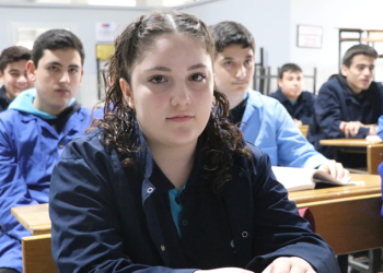 109 kişilik bölümün tek kız öğrencisi