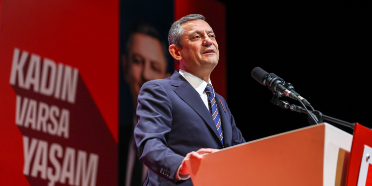 23 Mart'taki demokrasi baharına bütün kadınları davet ediyorum