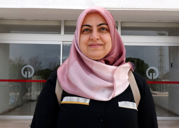 23 yıllık öğretmen, doktorluk hayalinden vazgeçmedi