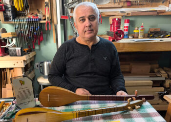 3 telli saz ustası çırak bulamıyor