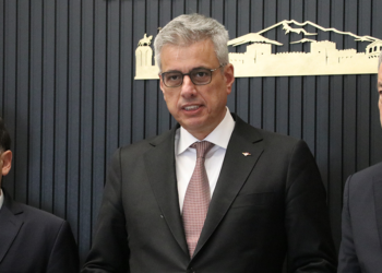 37 bin hekim dışı sağlık çalışanı alacağız