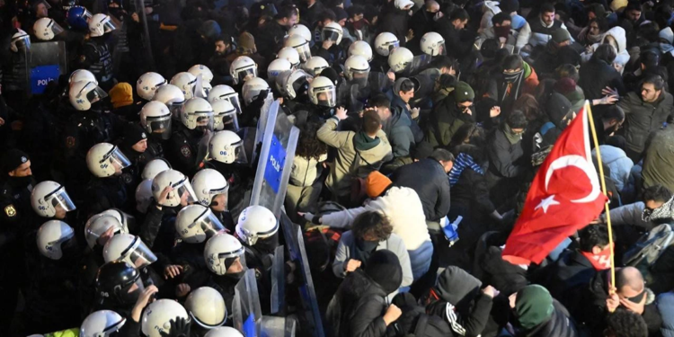 9 ildeki eylemlerde 343 kişi gözaltına alındı