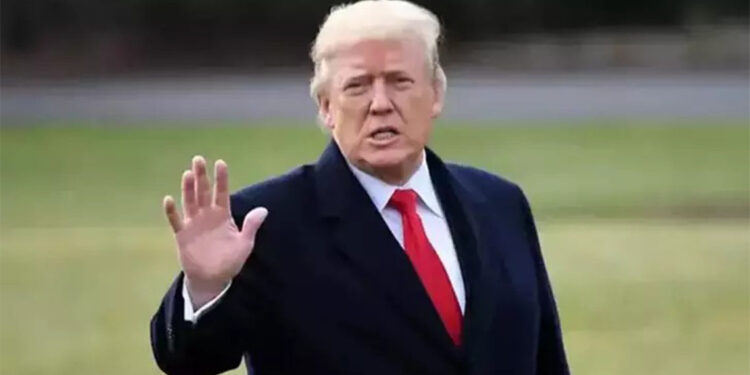 Trump, Çin'e yönelik tarife oranını yüzde 20'ye yükseltti