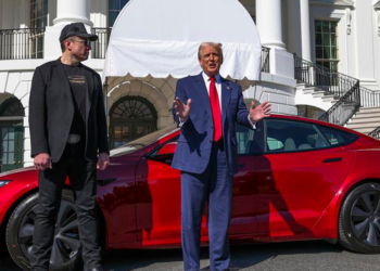 ABD Başkanı Trump'tan ‘Tesla saldırıları’ uyarısı