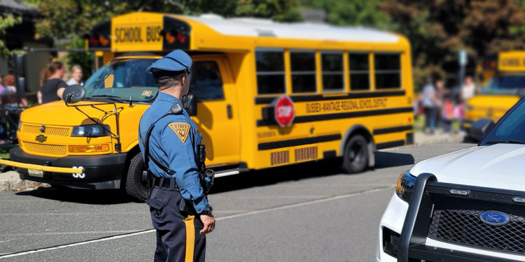 ABD'de okul otobüsünün devrilmesi sonucu 15 kişi yaralandı