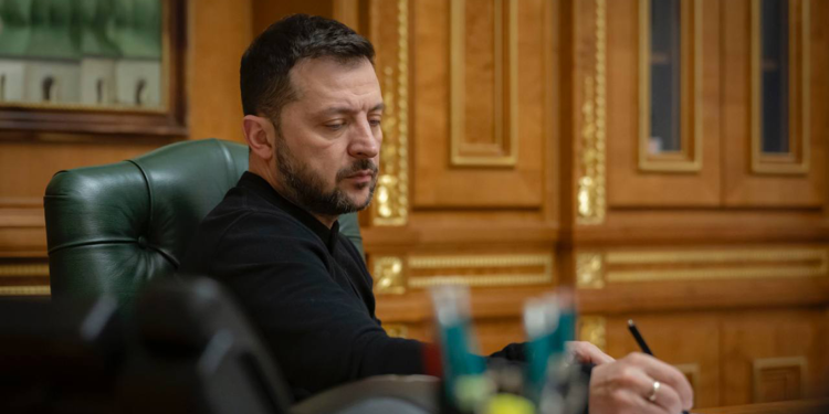 ABD'li ve Ukraynalı heyetler Suudi Arabistan'da görüşecek