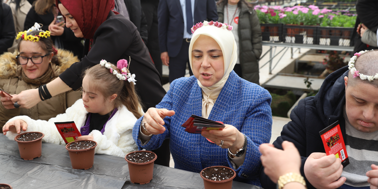 AK Parti'den Down sendromlu çocuklara özel etkinlik