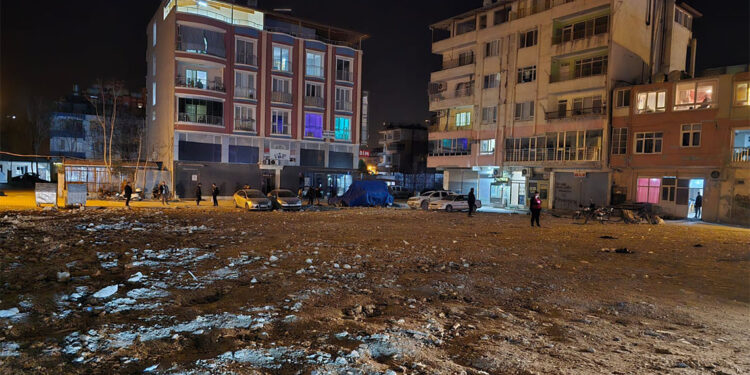 Akdeniz'de 3.9 büyüklüğünde deprem