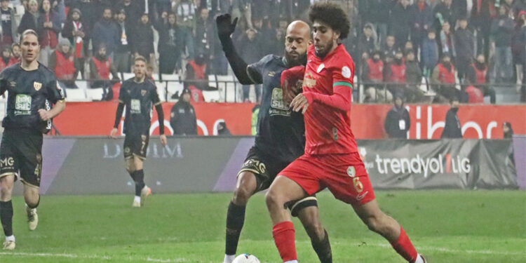 Amedsporlu futbolcu Yohan Cassubie motosiklet ile çapıştı