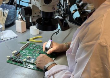 Gemi Veri Dağıtım Sistemi elektronik kartları millileştirildi