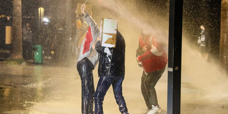 Antalya'da İmamoğlu protestosunda 7 gözaltı